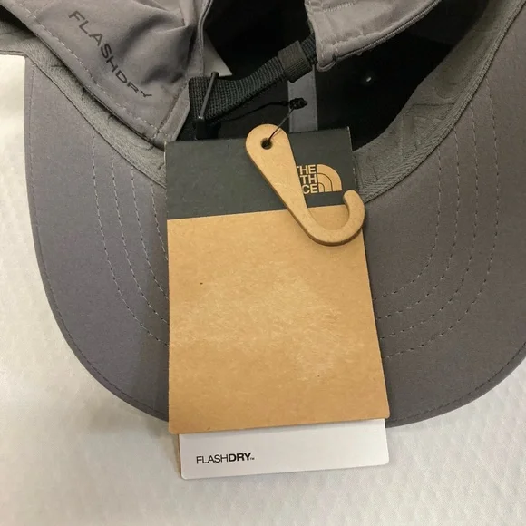 The North Face Classic Gray Cap - Picture 7 of 7